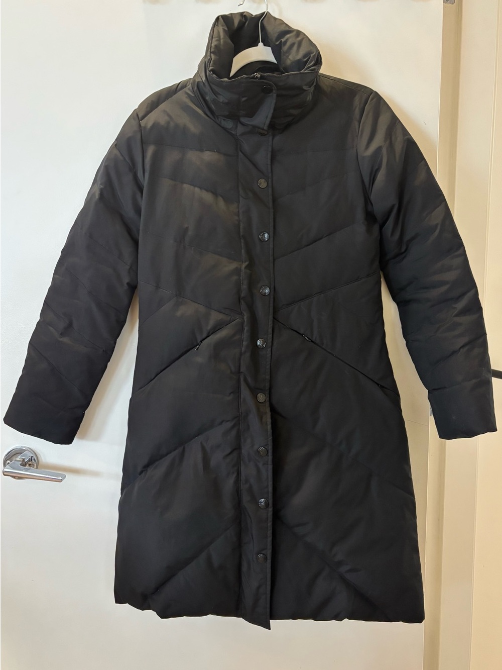 le chateau Down-filled Puffer Coat
